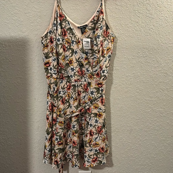 Robe Semi-formelle Charlotte Russe Marron Et Ivoire - Taille 13/14 (Juniors) - En Satin Imitation